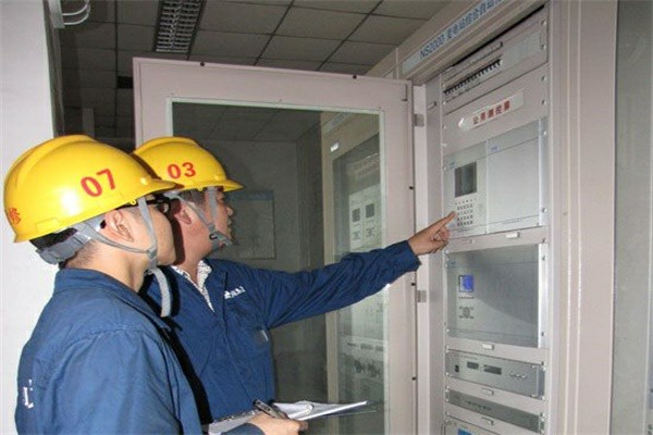 新疆电力设备